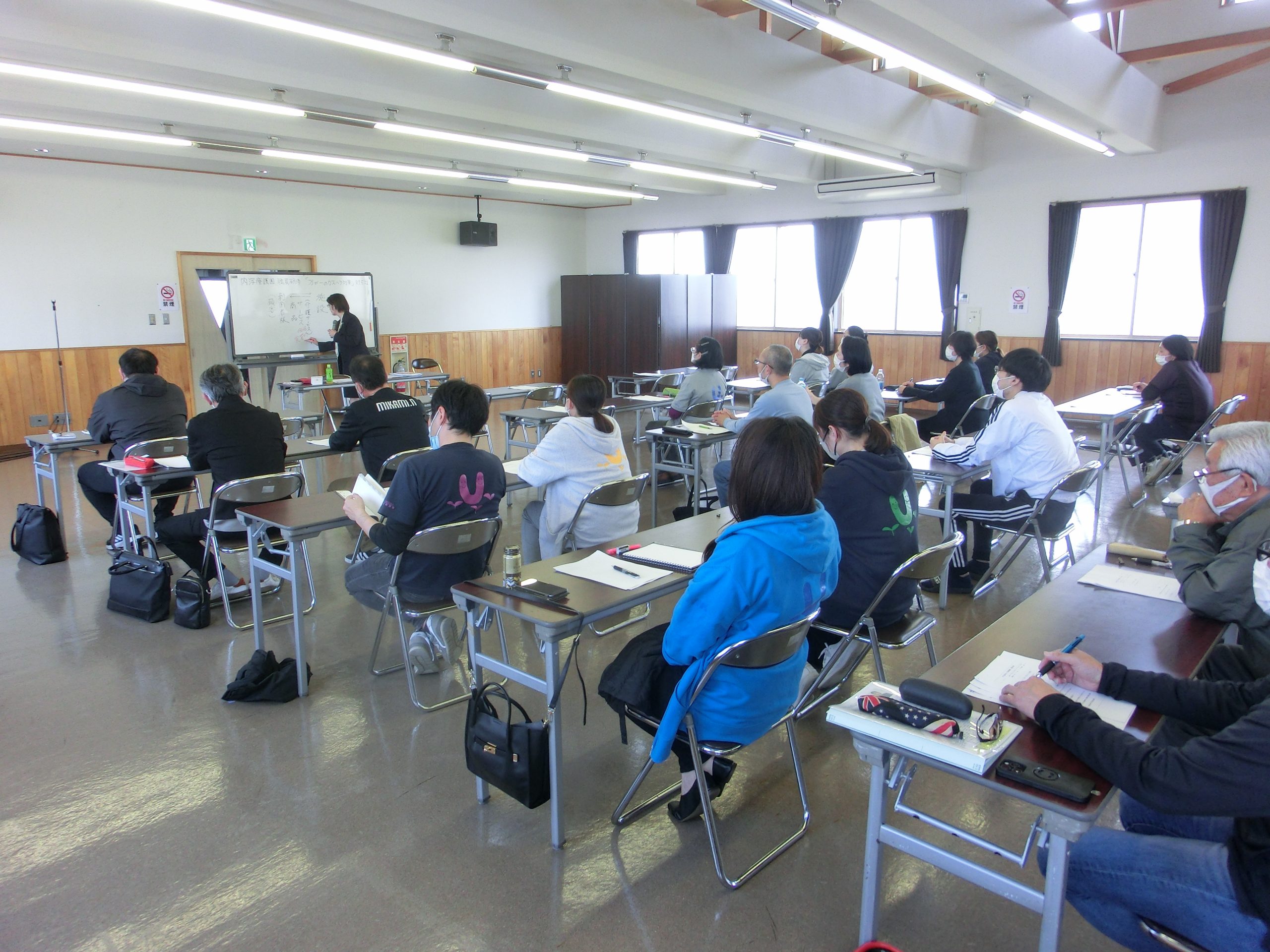カスハラ対策研修を行いました