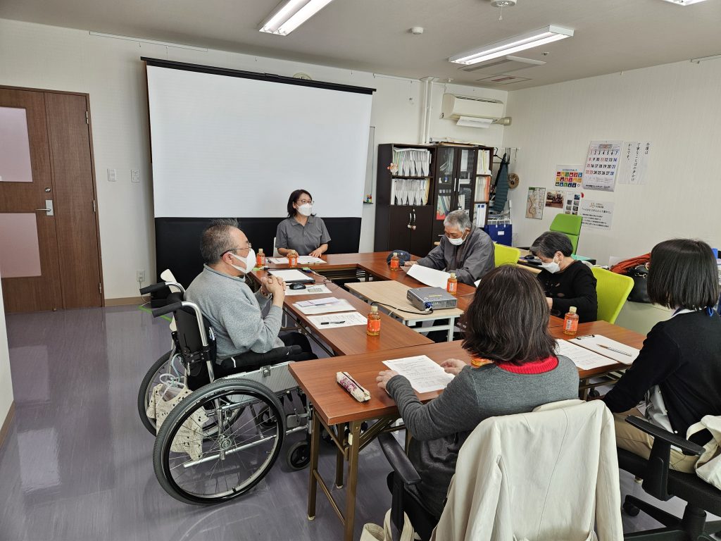地域連携推進会議を行いました